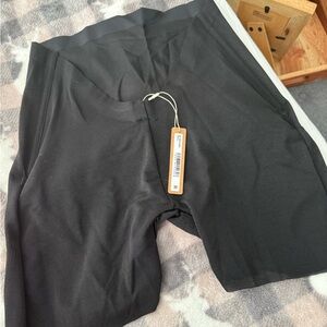 SKIMS Black Shorts